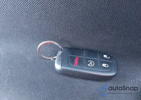 2020 Jeep Renegade Sport 4X4 из США, поврежденный, VIN ZACNJBAB2LPL97527